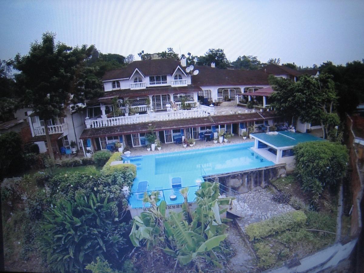كيغالي Hotel Restaurant Hellenique Appartements المظهر الخارجي الصورة