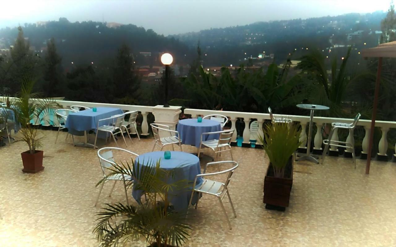 كيغالي Hotel Restaurant Hellenique Appartements المظهر الخارجي الصورة