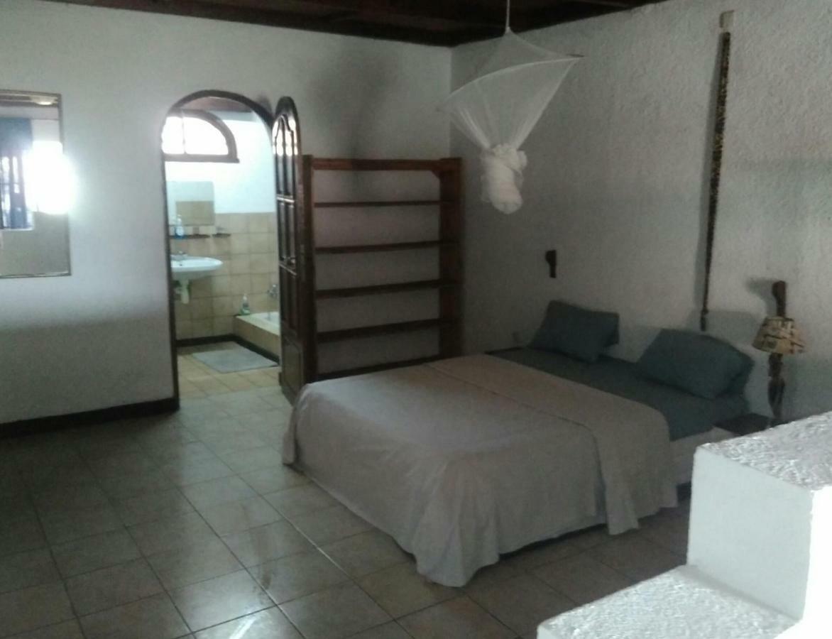 كيغالي Hotel Restaurant Hellenique Appartements المظهر الخارجي الصورة