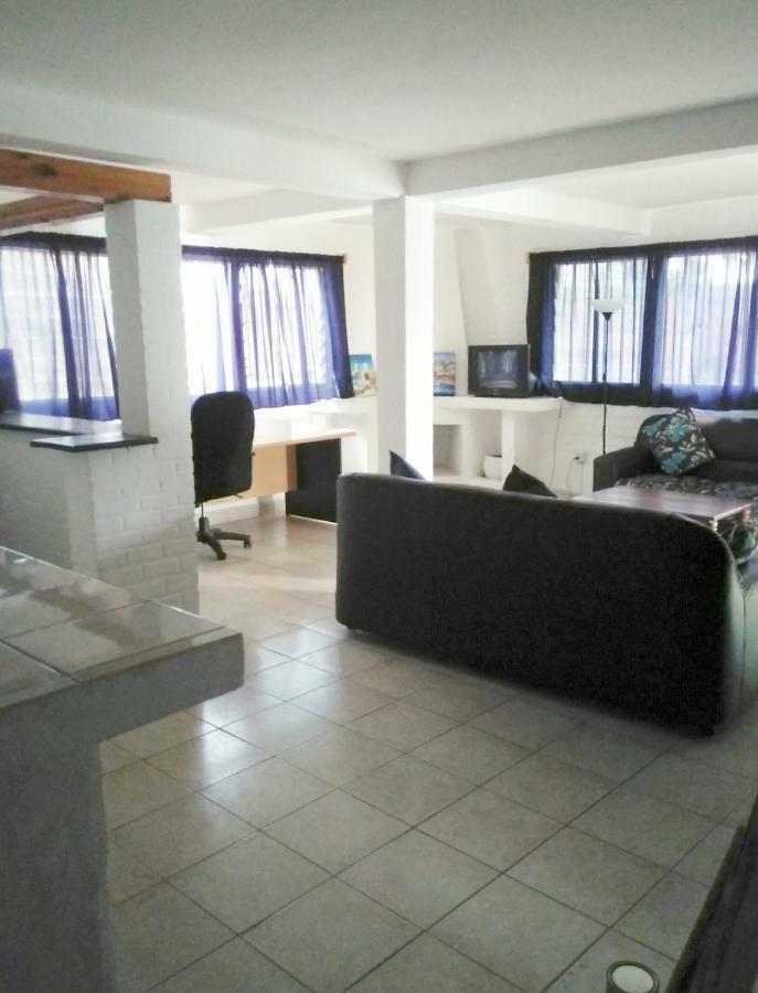 كيغالي Hotel Restaurant Hellenique Appartements المظهر الخارجي الصورة