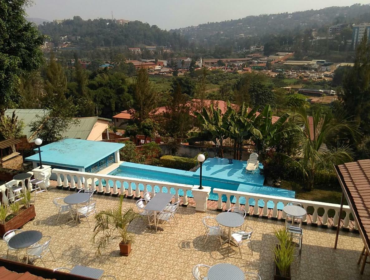 كيغالي Hotel Restaurant Hellenique Appartements المظهر الخارجي الصورة